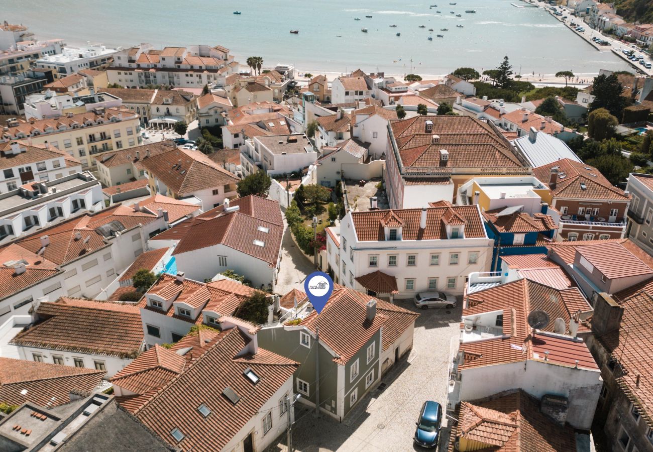 Casa em São Martinho do Porto -  Jóia - No centro Histórico da vila