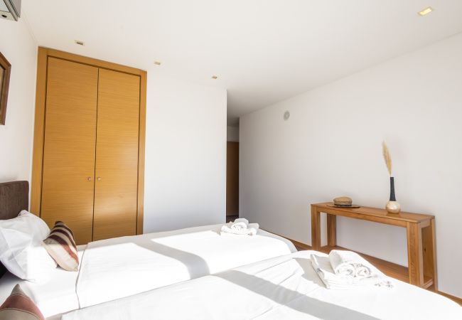 Apartamento em São Martinho do Porto -  Sunset - Com vista para a Vila Apartamento em São Martinho do Porto -  Sunset - Com vista para a Vila