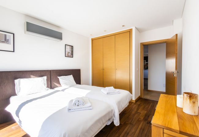 Apartamento em São Martinho do Porto -  Sunset - Com vista para a Vila Apartamento em São Martinho do Porto -  Sunset - Com vista para a Vila