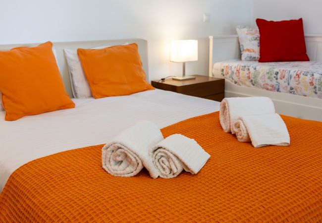 Apartamento em São Martinho do Porto - Cais Apartamento em São Martinho do Porto - Cais