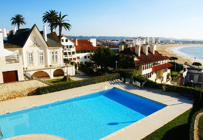 Apartamento em São Martinho do Porto -  Paradise Com vista para a piscina e Baìa