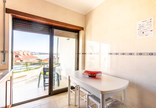Apartamento em São Martinho do Porto -  Paradise Com vista para a piscina e Baìa Apartamento em São Martinho do Porto -  Paradise Com vista para a piscina e Baìa