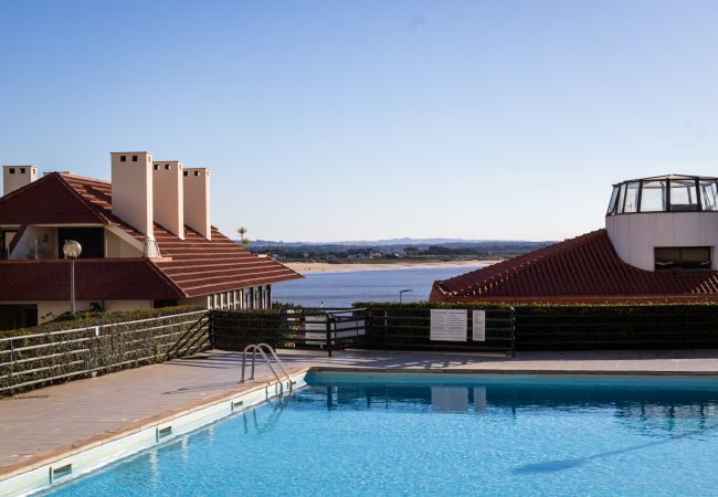 Apartamento em São Martinho do Porto -  Paradise Com vista para a piscina e Baìa Apartamento em São Martinho do Porto -  Paradise Com vista para a piscina e Baìa