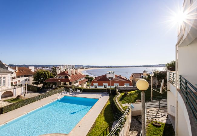 Apartamento em São Martinho do Porto -  Paradise Com vista para a piscina e Baìa Apartamento em São Martinho do Porto -  Paradise Com vista para a piscina e Baìa