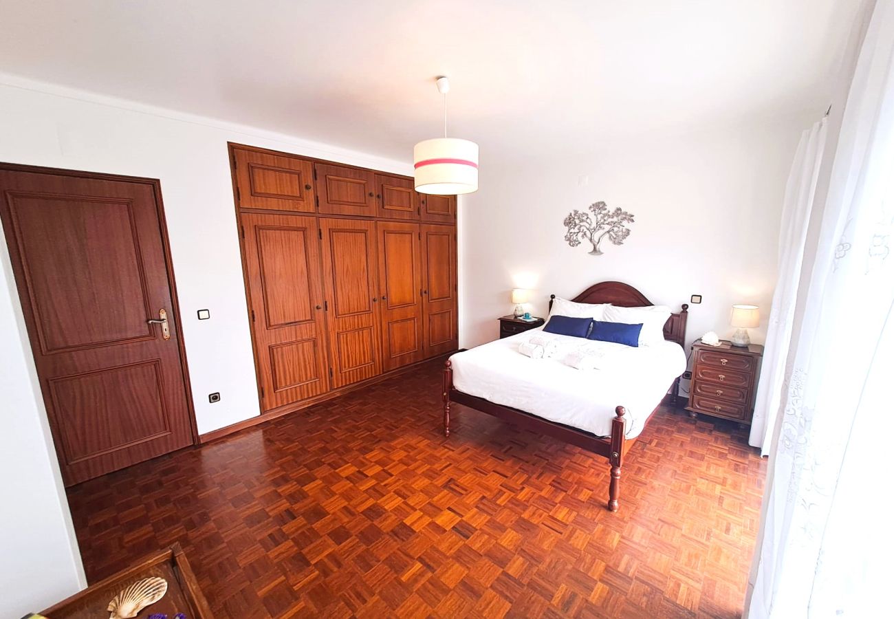 Apartamento em São Martinho do Porto -  Mar´in the air - Com vista para a Vila