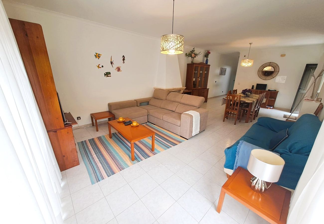 Apartamento em São Martinho do Porto -  Mar´in the air - Com vista para a Vila