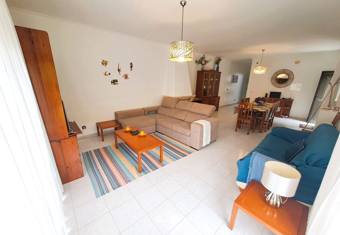 Apartamento em São Martinho do Porto -  Mar´in the air - Com vista para a Vila