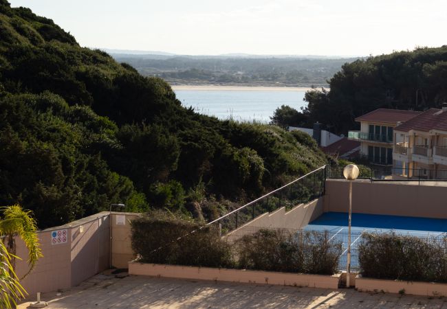Apartamento em São Martinho do Porto -  Bay view -Com vista sobre a Baía Apartamento em São Martinho do Porto -  Bay view -Com vista sobre a Baía