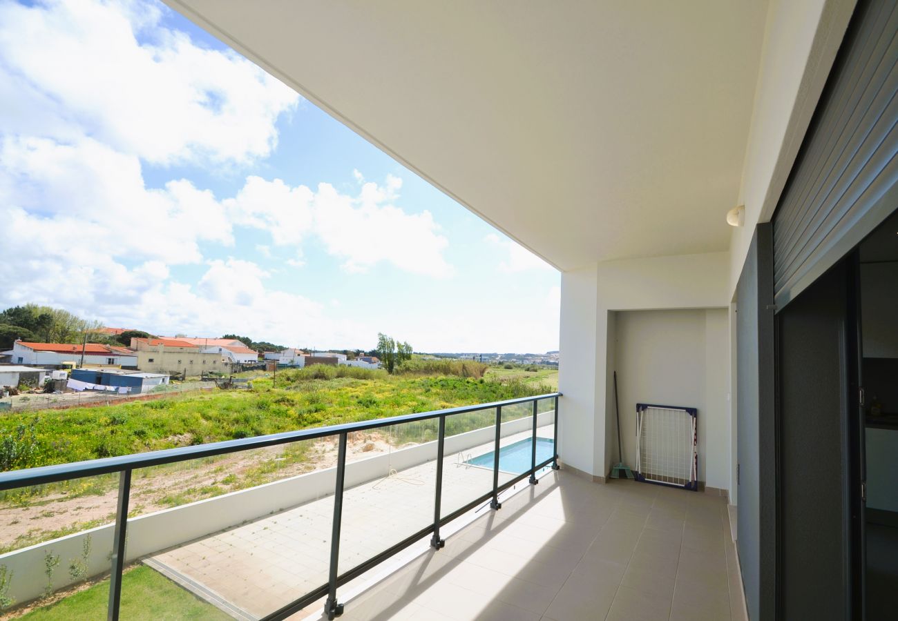 Apartamento em São Martinho do Porto - Wave of happiness- Com vista para a piscina 