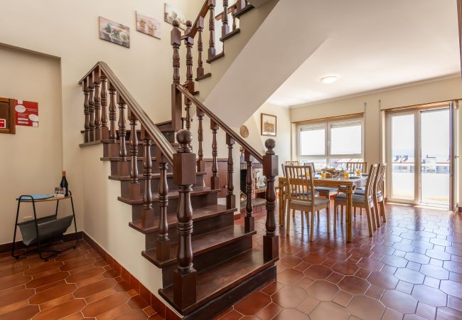 Apartamento em São Martinho do Porto -  Bella vista - Junto à Praia Apartamento em São Martinho do Porto -  Bella vista - Junto à Praia