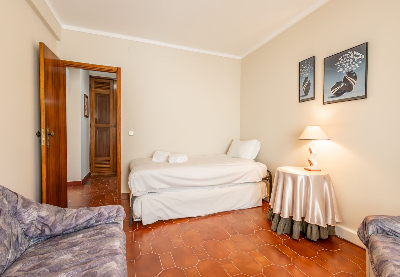 Apartamento em São Martinho do Porto -  Bella vista - Junto à Praia