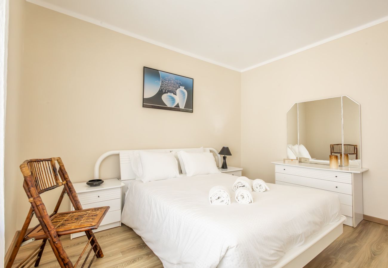 Apartamento em São Martinho do Porto -  Bella vista - Junto à Praia