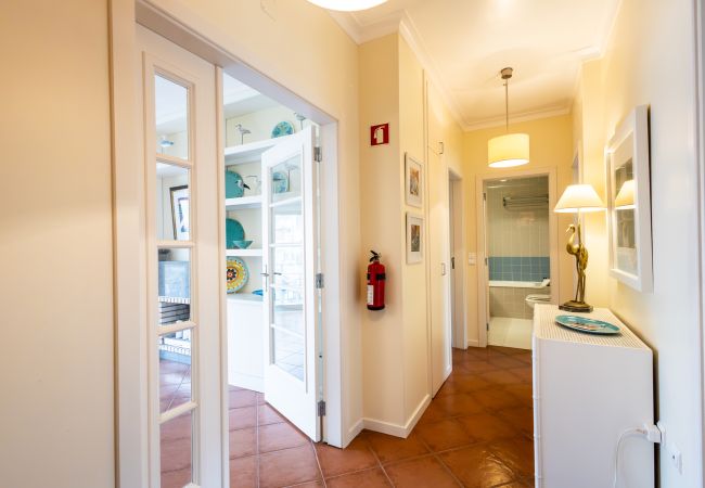 Apartamento em São Martinho do Porto - Junto à Praia Apartamento em São Martinho do Porto - Junto à Praia