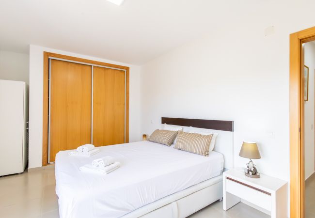 Apartamento em São Martinho do Porto -  Carmen - Vista para o jardim Apartamento em São Martinho do Porto -  Carmen - Vista para o jardim