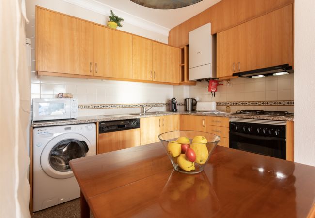 Apartamento em São Martinho do Porto - Surf - Em frente ao Ocean  Apartamento em São Martinho do Porto - Surf - Em frente ao Ocean