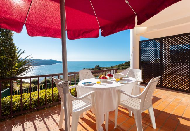 Apartamento em São Martinho do Porto - Surf - Em frente ao Ocean  Apartamento em São Martinho do Porto - Surf - Em frente ao Ocean