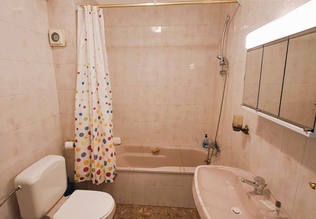 Apartamento em São Martinho do Porto - Eric - Junto à praia  Apartamento em São Martinho do Porto - Eric - Junto à praia