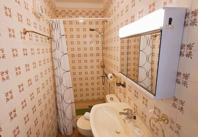 Apartamento em São Martinho do Porto - Eric - Junto à praia  Apartamento em São Martinho do Porto - Eric - Junto à praia