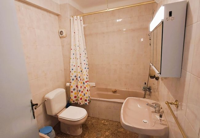 Apartamento em São Martinho do Porto - Eric - Junto à praia  Apartamento em São Martinho do Porto - Eric - Junto à praia