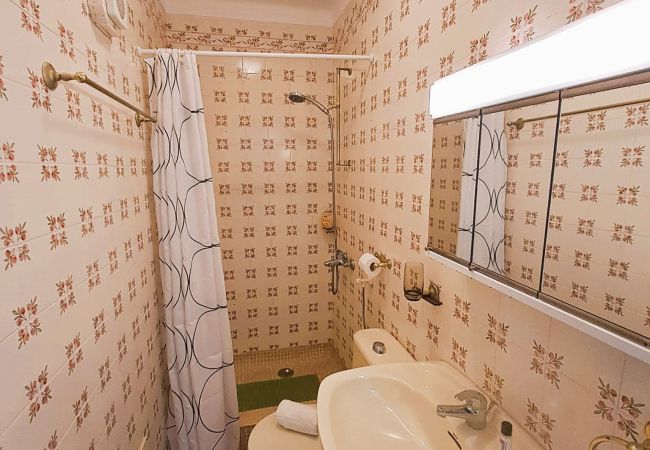 Apartamento em São Martinho do Porto - Eric - Junto à praia  Apartamento em São Martinho do Porto - Eric - Junto à praia