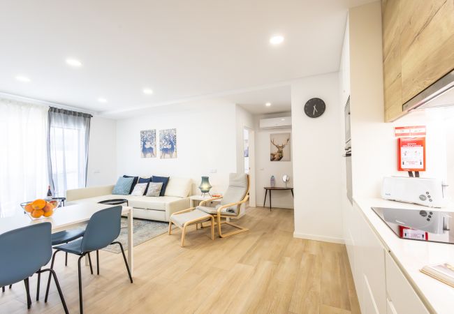 Apartamento em São Martinho do Porto - Beach - No centro da vila  Apartamento em São Martinho do Porto - Beach - No centro da vila