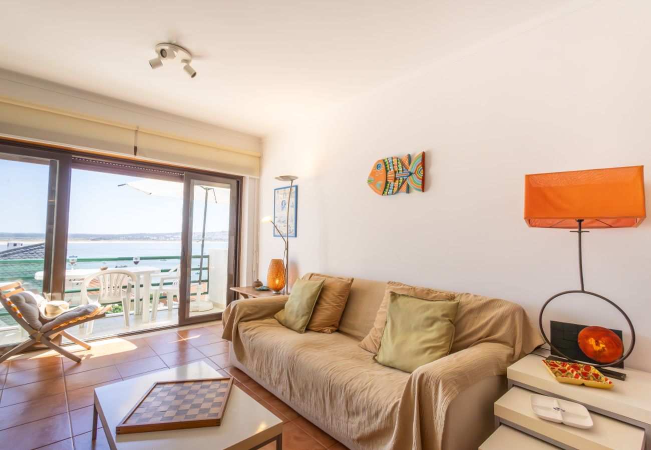 Apartamento em São Martinho do Porto - Concha Mar