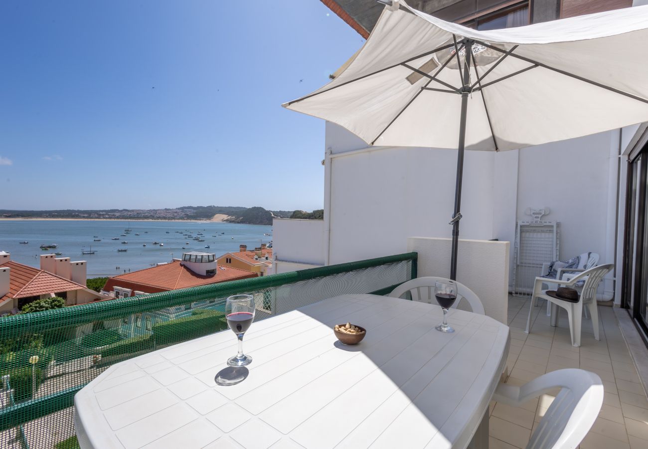 Apartamento em São Martinho do Porto - Concha Mar