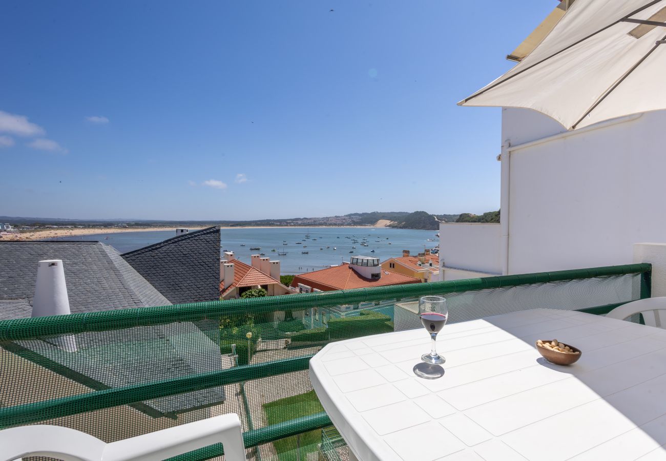 Apartamento em São Martinho do Porto - Concha Mar