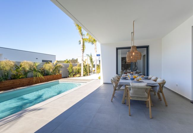 Villa em São Martinho do Porto - Villa Olivia  Villa em São Martinho do Porto - Villa Olivia