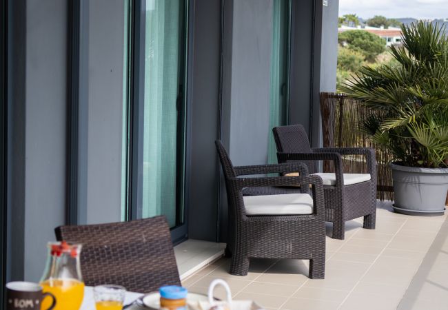 Apartamento em São Martinho do Porto - Martinha T2 Apartamento em São Martinho do Porto - Martinha T2