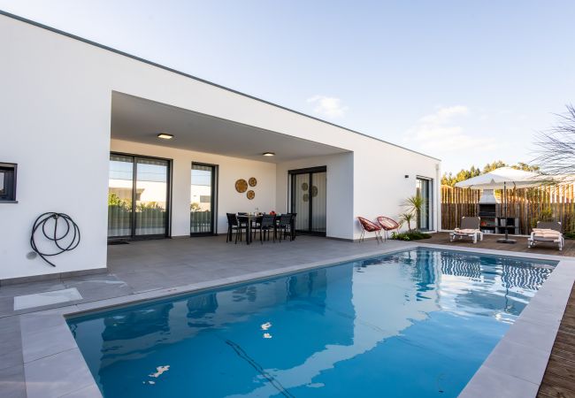 Villa em São Martinho do Porto - Villa Mariana