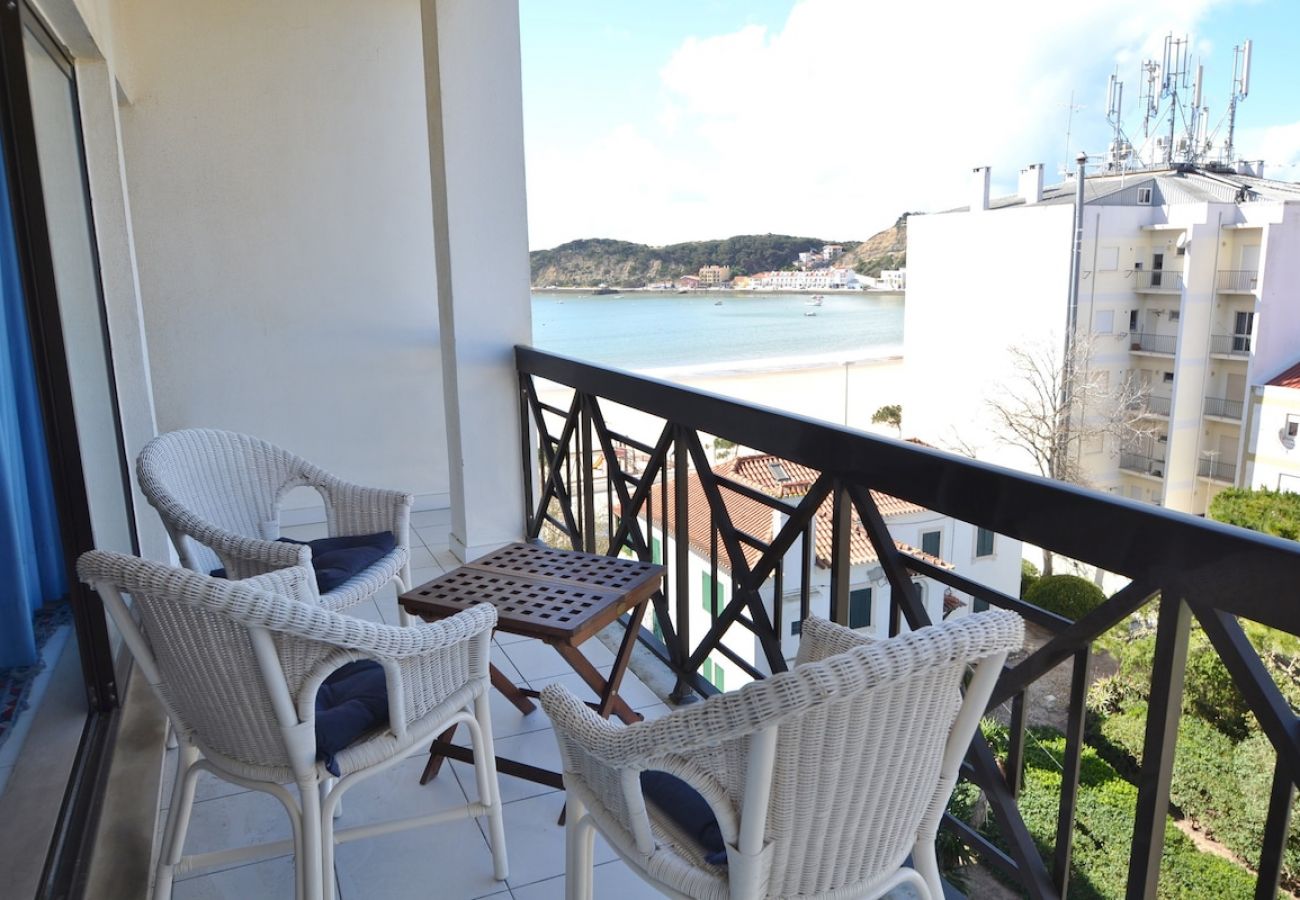 Ferienwohnung in São Martinho do Porto -  Infante 1 - Junto à Praia 