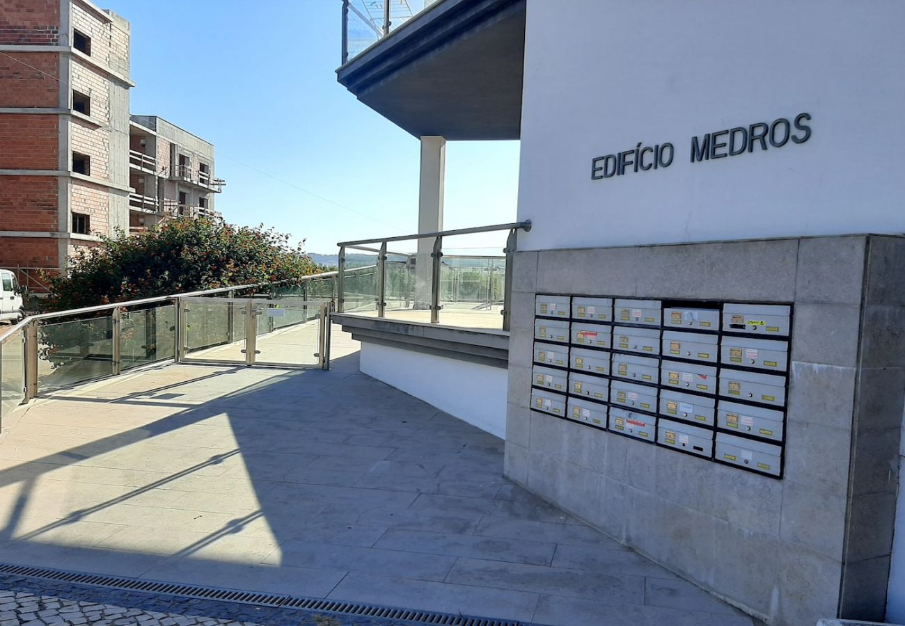 Ferienwohnung in São Martinho do Porto - Estrela do Mar - Com vista para a piscina 