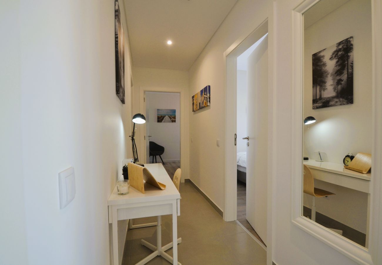 Ferienwohnung in São Martinho do Porto - Sol e mar T3 Apartamento Moderno!