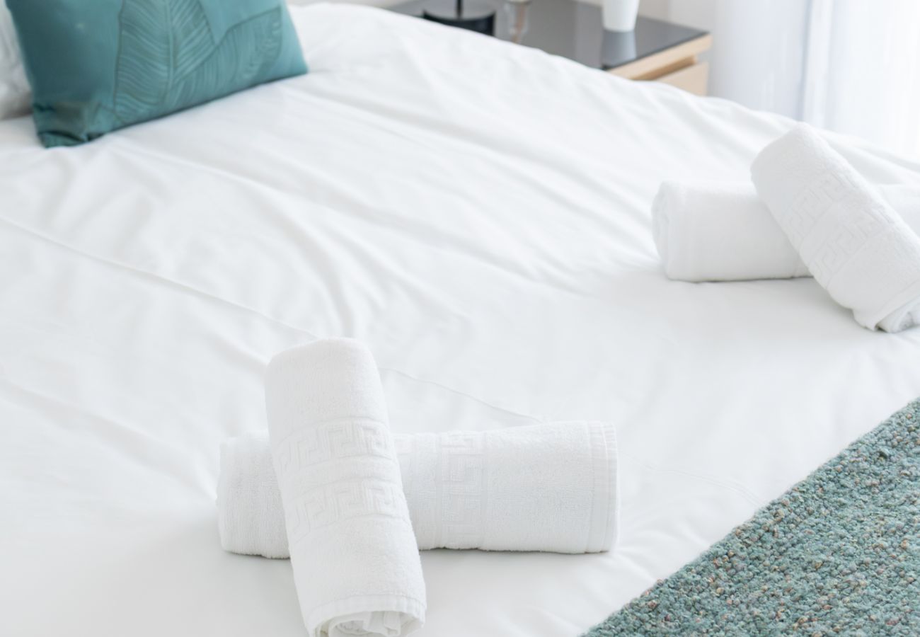 Ferienwohnung in São Martinho do Porto - Sol e mar T3 Apartamento Moderno!