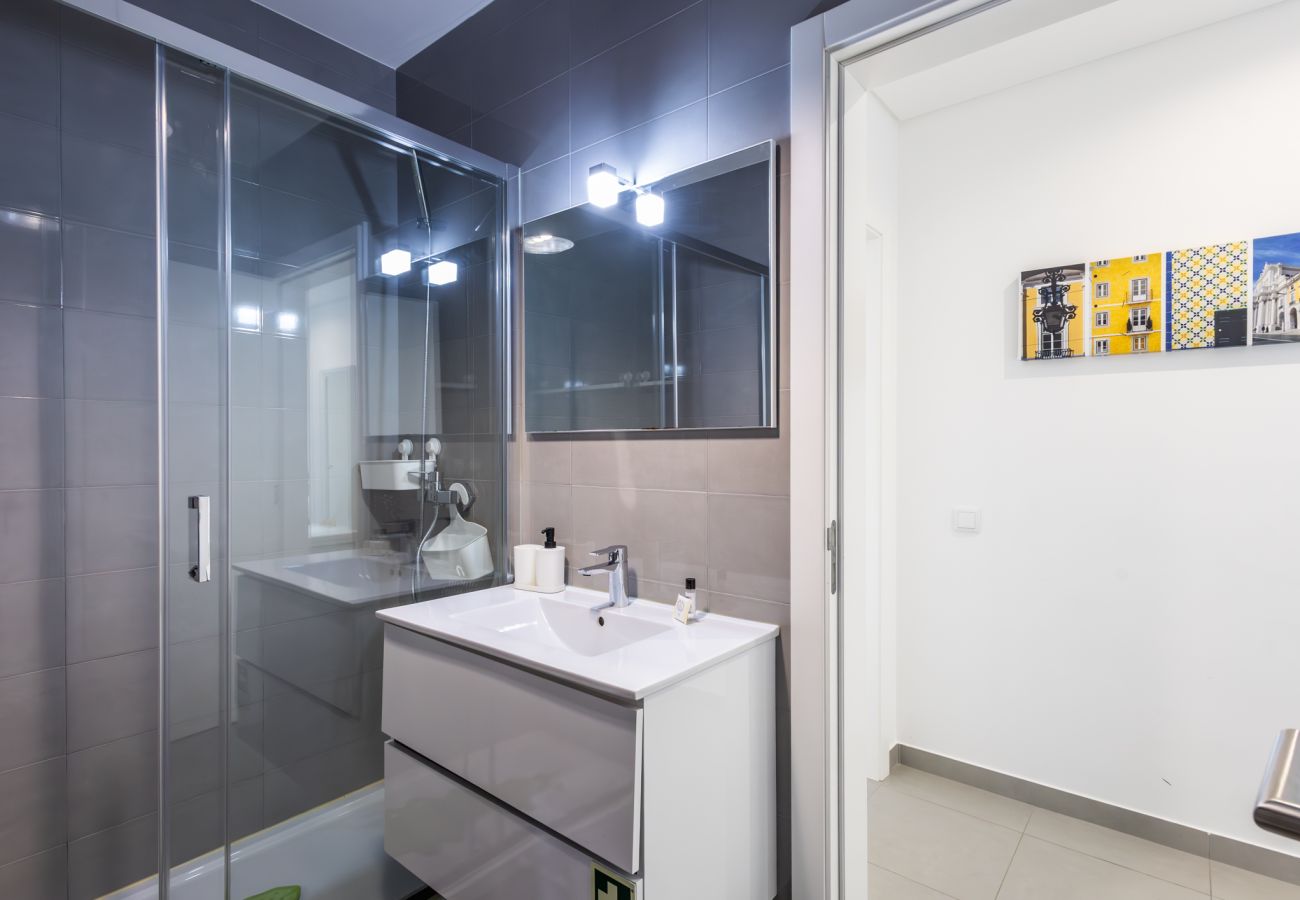 Ferienwohnung in São Martinho do Porto - Sol e mar T3 Apartamento Moderno!