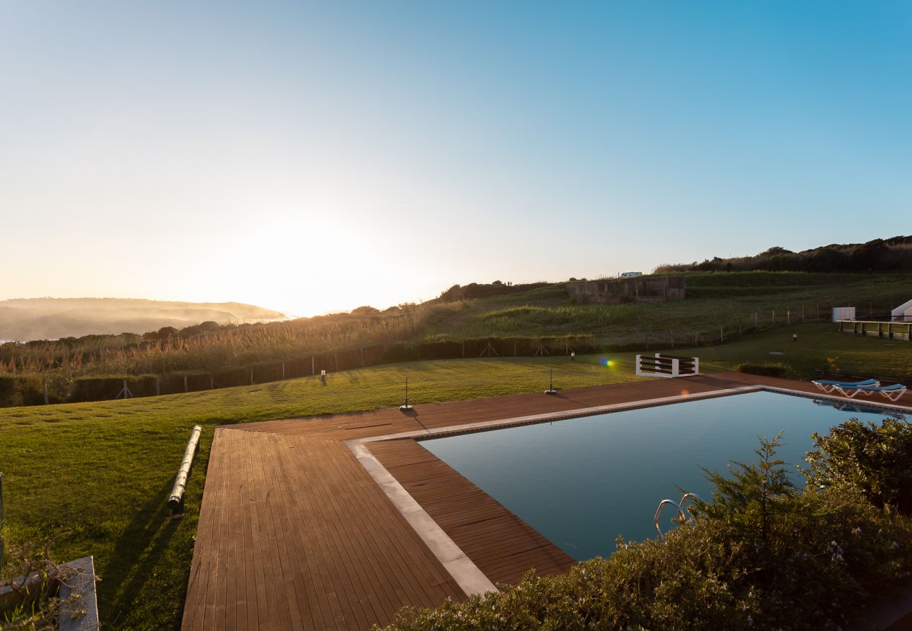 Ferienwohnung in São Martinho do Porto -  Azure- Com vista sobre o Oceano