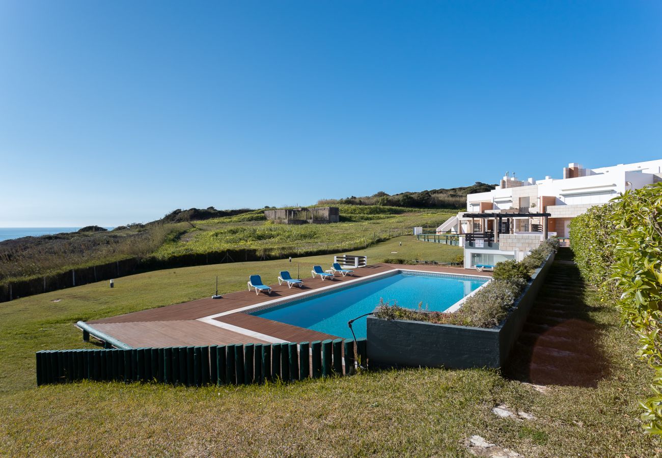 Ferienwohnung in São Martinho do Porto -  Azure- Com vista sobre o Oceano