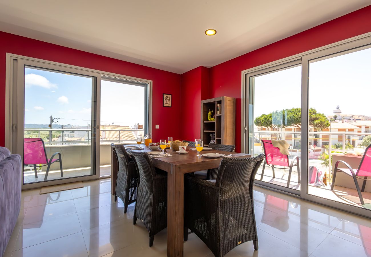 Ferienwohnung in São Martinho do Porto - Sunrise - Com vista para a Vila