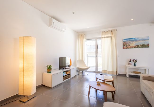 Ferienwohnung in São Martinho do Porto - Carmona A com vista para a piscina Ferienwohnung in São Martinho do Porto - Carmona A com vista para a piscina