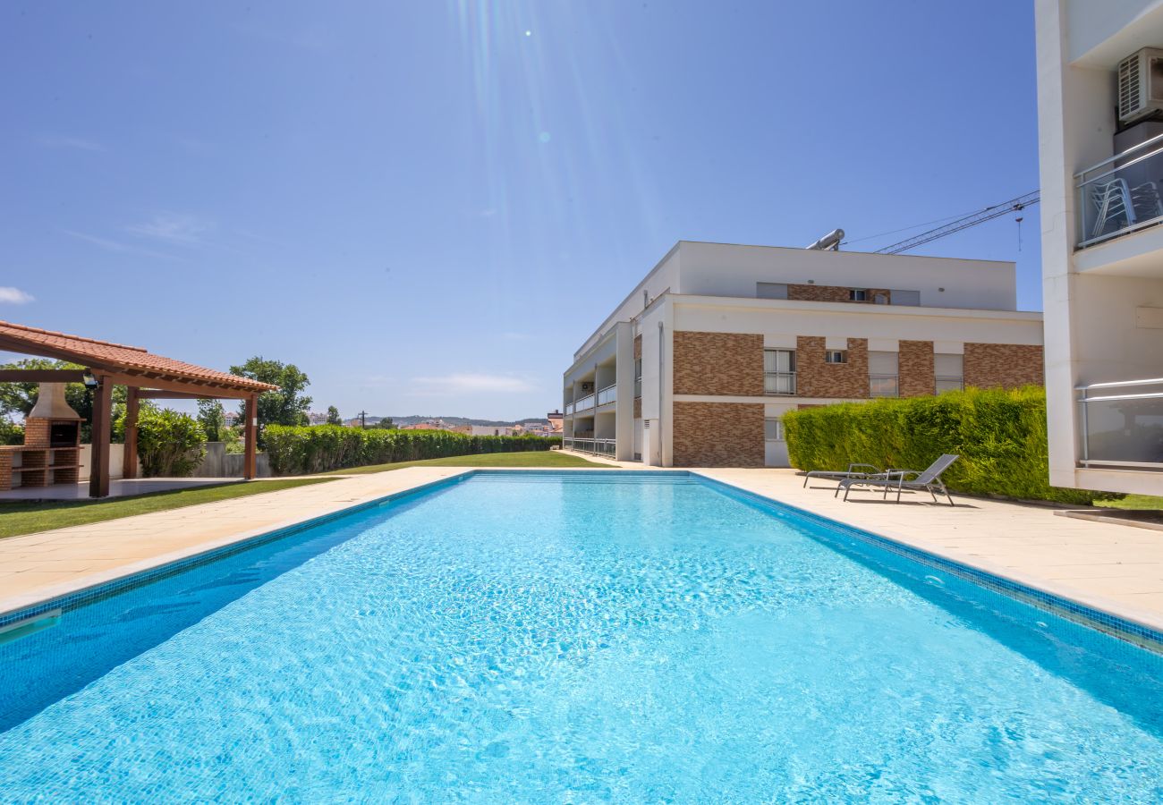 Ferienwohnung in São Martinho do Porto - Carmona A com vista para a piscina