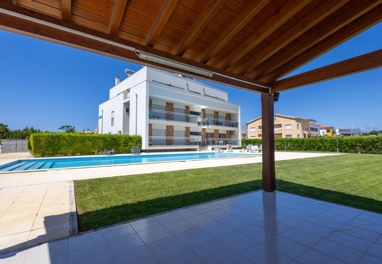 Ferienwohnung in São Martinho do Porto -  Carmen - Vista para o jardim