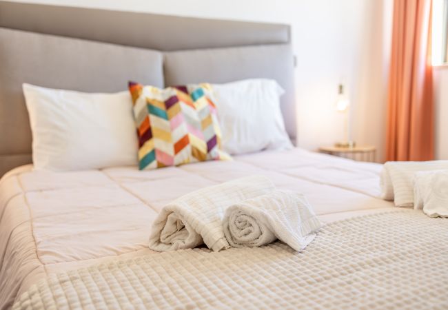 Ferienwohnung in São Martinho do Porto - Baia - with a bay view Ferienwohnung in São Martinho do Porto - Baia - with a bay view