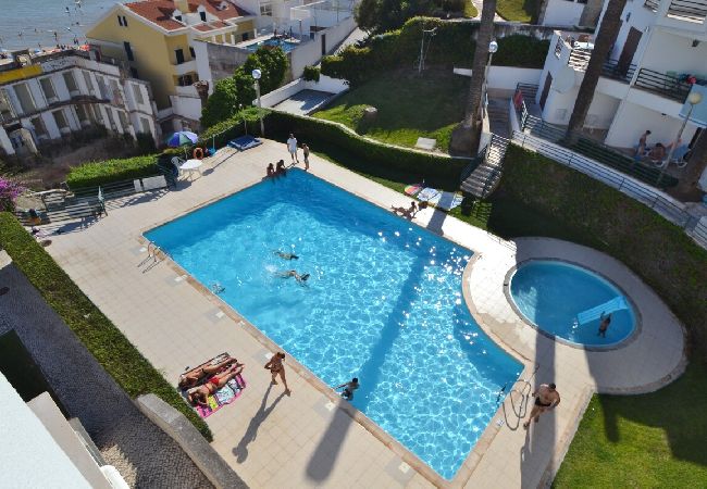 Appartement in São Martinho do Porto -  Paradise Com vista para a piscina e Baìa