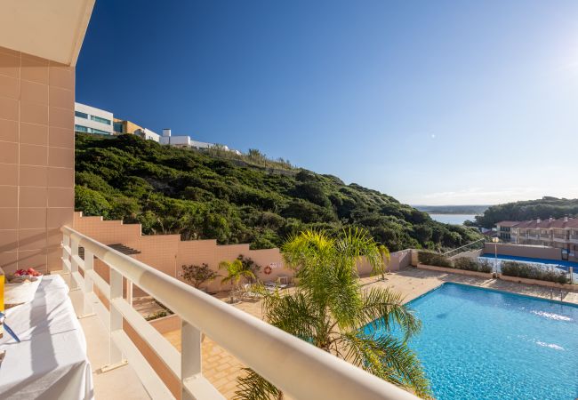 Apartment in São Martinho do Porto - Bay view -T1  Apartment in São Martinho do Porto - Bay view -T1