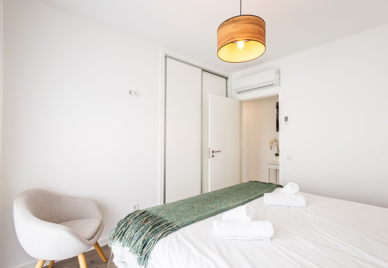 Apartment in São Martinho do Porto -  Sol e mar T3 Apartamento Moderno!