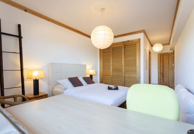 Apartment in São Martinho do Porto -  Azure- Com vista sobre o Oceano Apartment in São Martinho do Porto -  Azure- Com vista sobre o Oceano