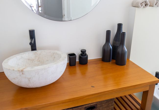 Terraced House in São Martinho do Porto - Charming beach house Terraced House in São Martinho do Porto - Charming beach house