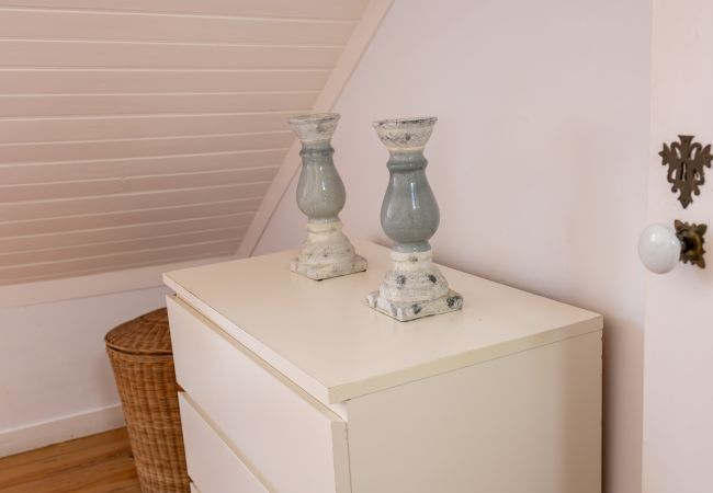 Terraced House in São Martinho do Porto - Charming beach house Terraced House in São Martinho do Porto - Charming beach house