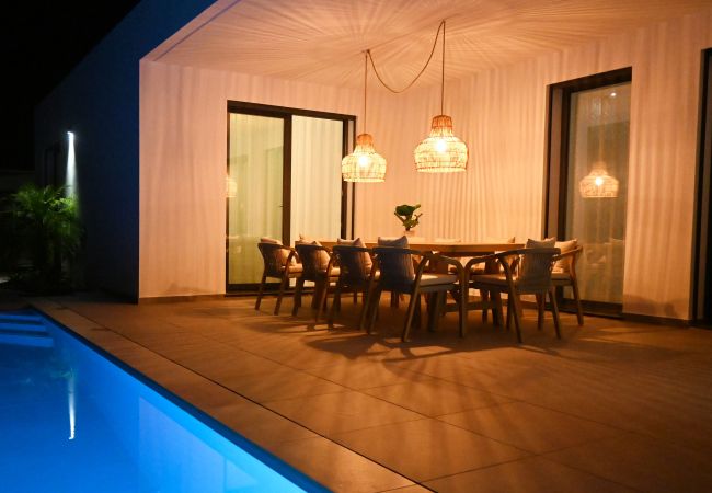 Villa in São Martinho do Porto - Villa Olivia  Villa in São Martinho do Porto - Villa Olivia